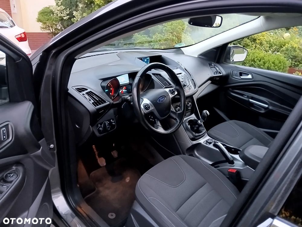 Ford Kuga 2.0 TDCi 4x4 SYNC - 11