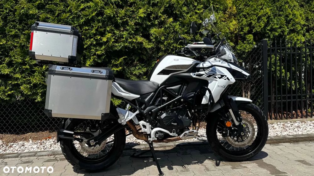 Benelli TRK 502X - 1