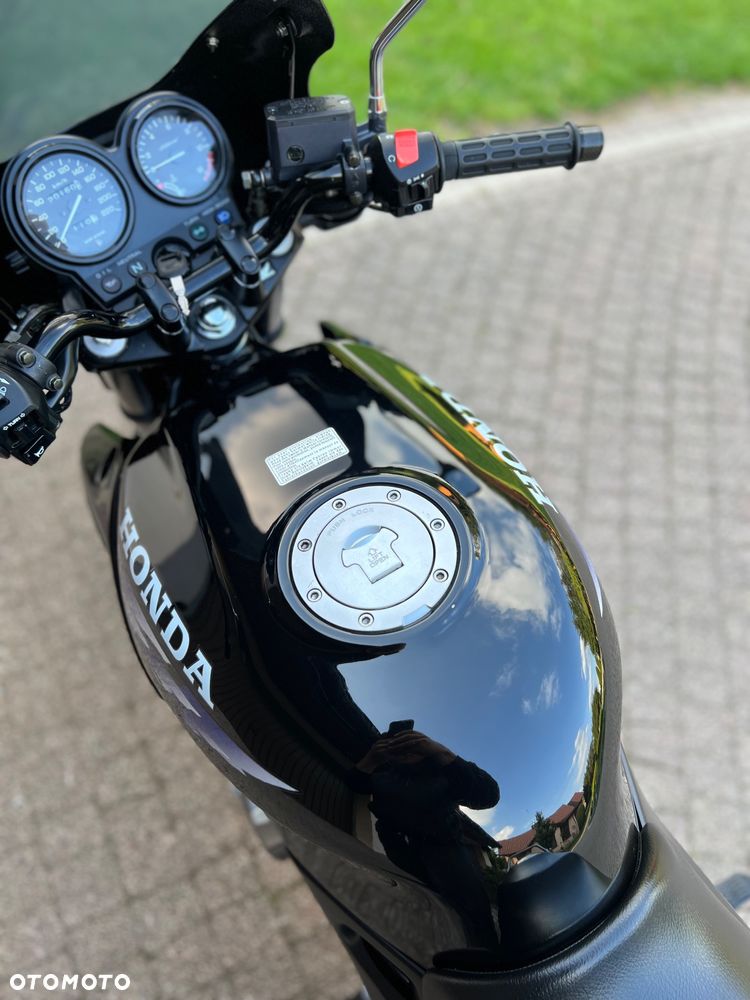 Honda CB - 20
