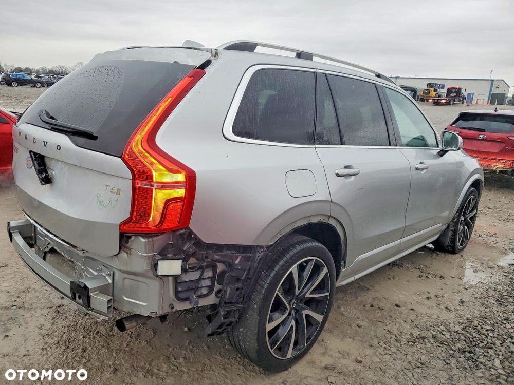 Volvo XC 90 - 6