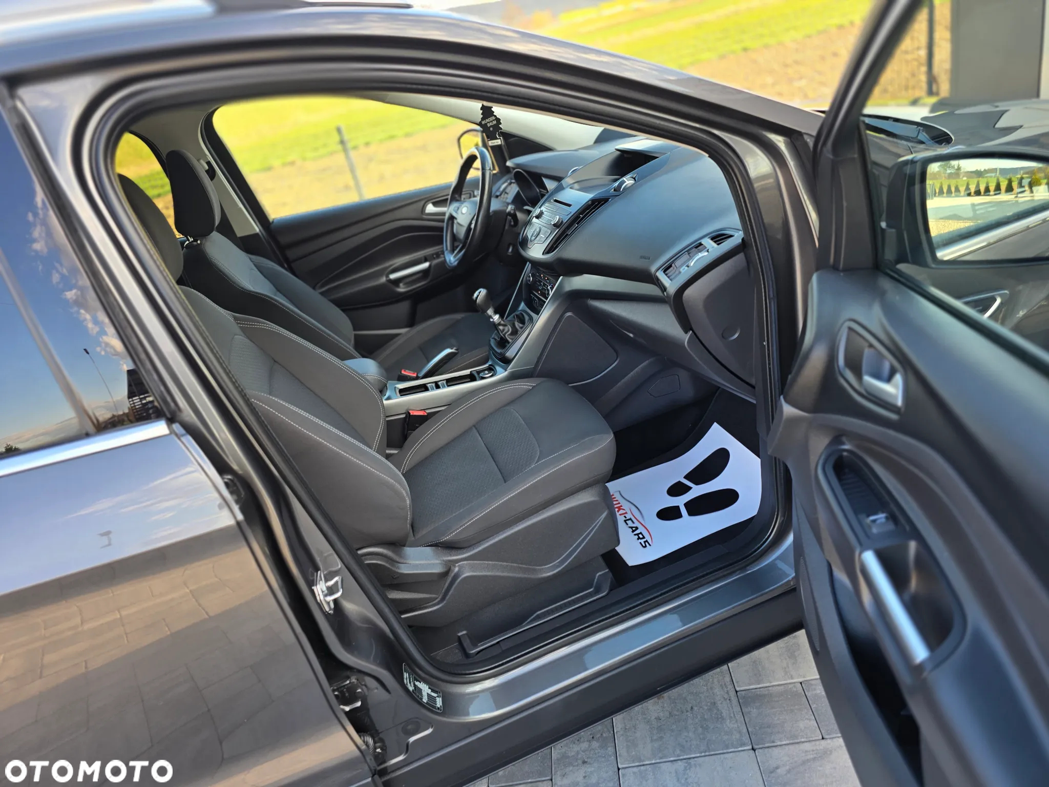 Ford Kuga 1.5 EcoBoost 2x4 Trend - 17