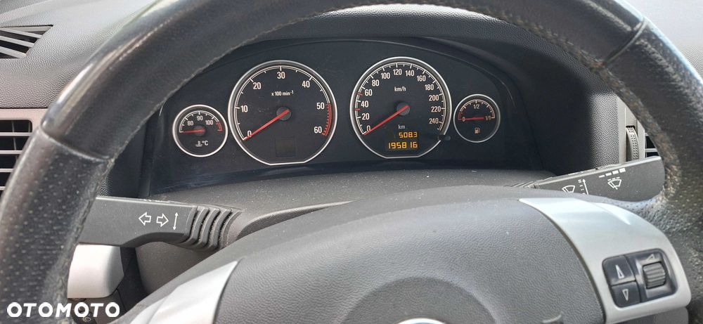 Opel Vectra - 6