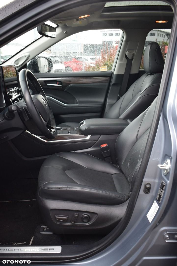 Toyota Highlander - 12