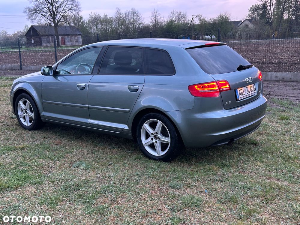 Audi A3 Sportback 1.2 TFSI S tronic Ambiente - 8