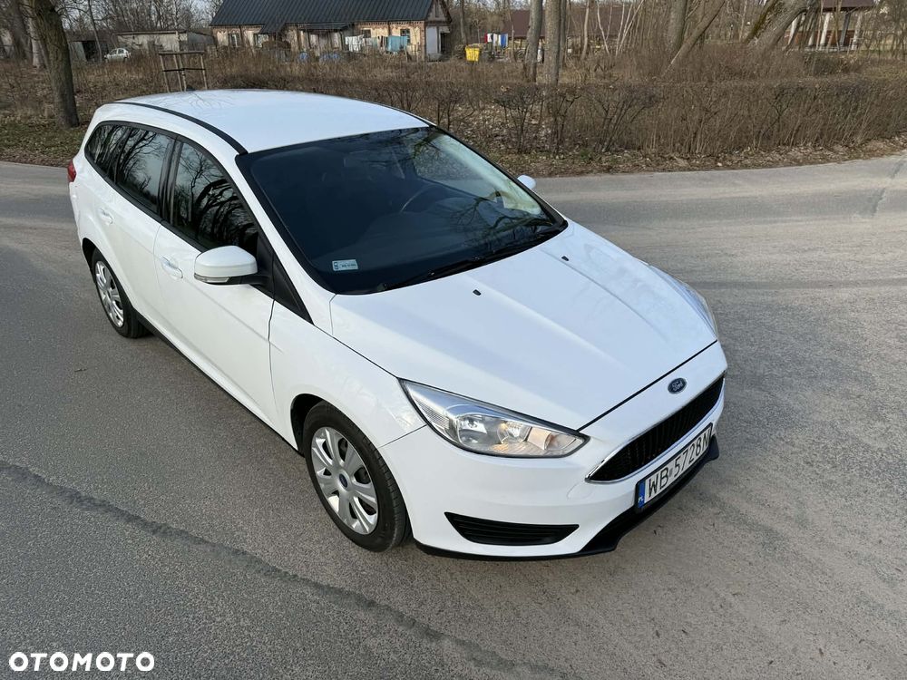 Ford Focus 1.5 TDCi SYNC Edition - 11