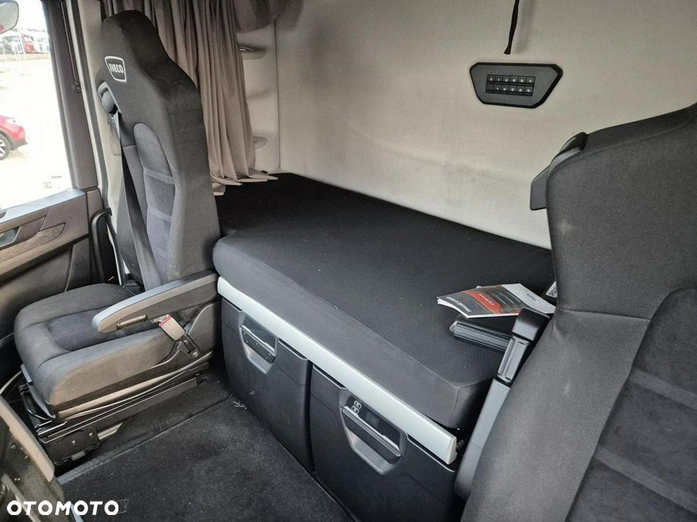 Iveco As 440 - 24