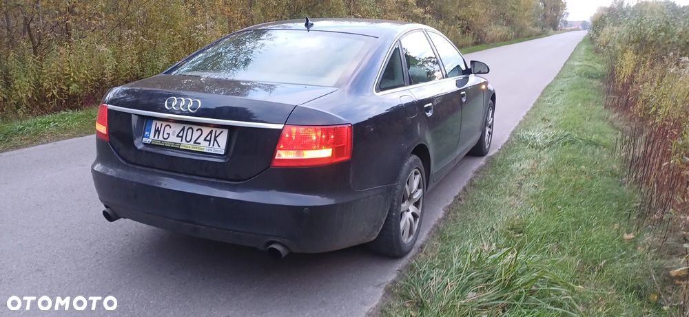 Audi A6 Avant 2.4 - 3