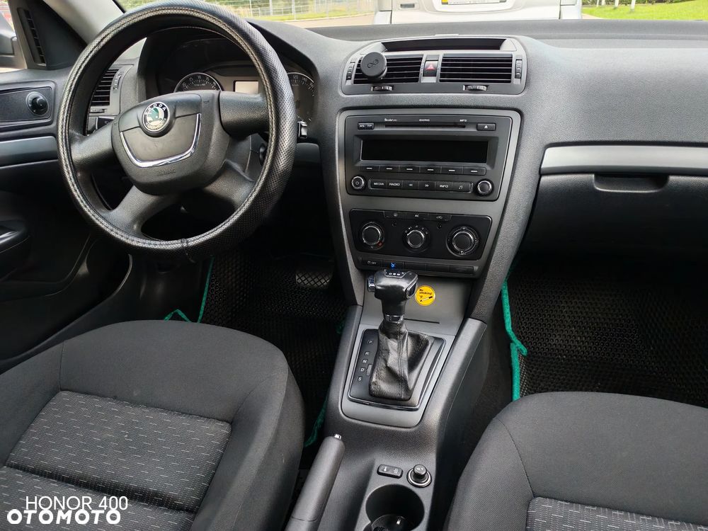 Skoda Octavia 1.9 TDI Ambiente DSG - 16