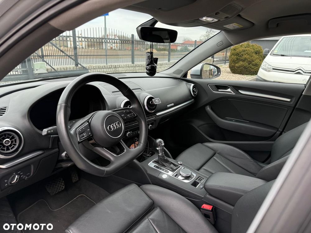 Audi A3 Sportback - 17