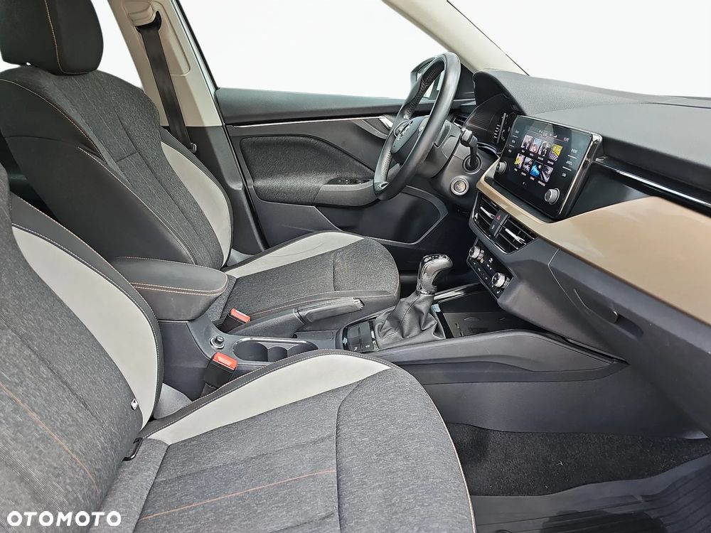 Skoda Kamiq 1.0 TSI Style DSG - 10