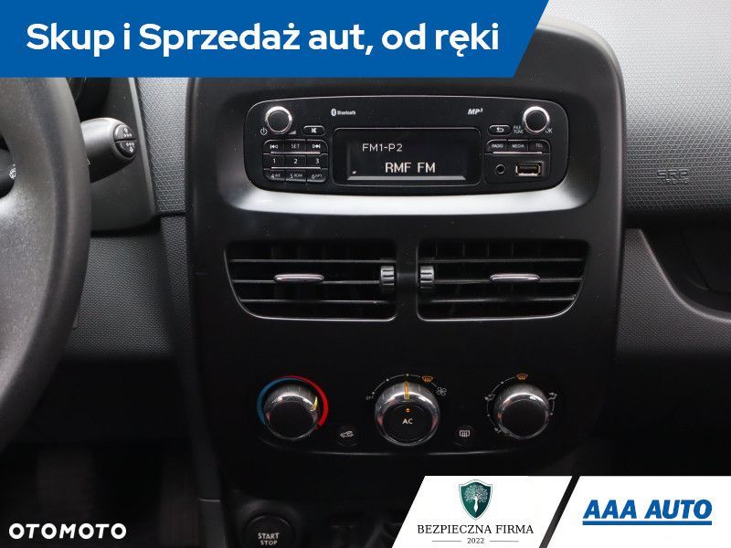 Renault Clio - 14