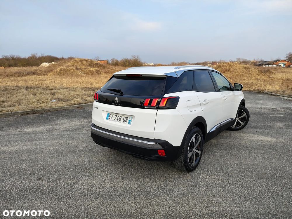 Peugeot 3008 1.5 BlueHDi Allure S&S - 10