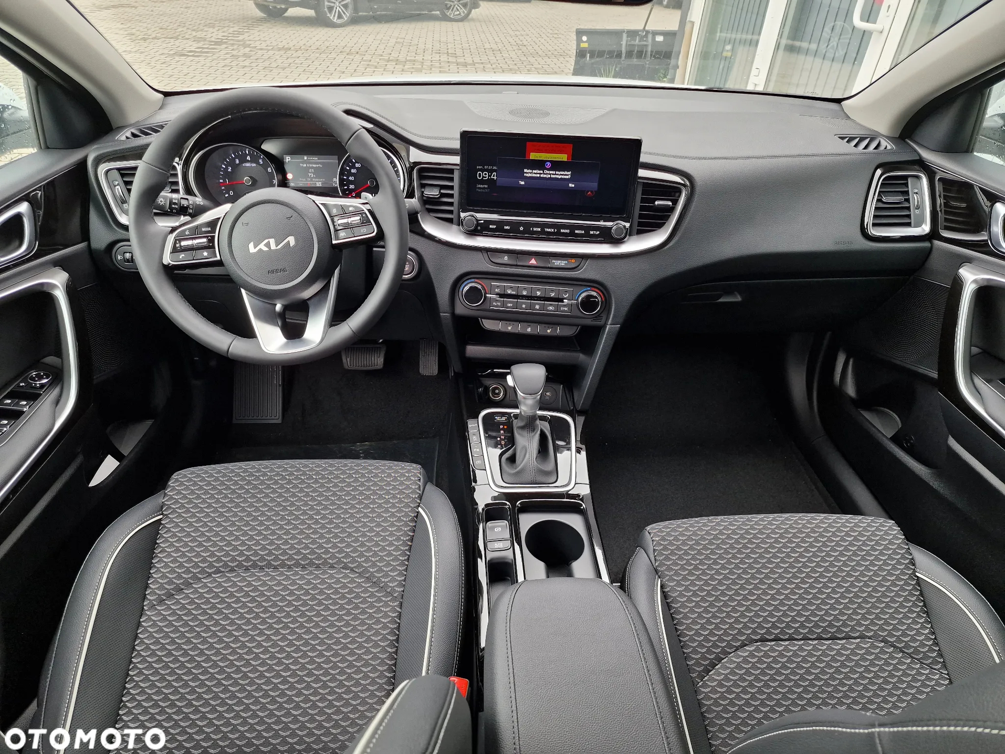 Kia Ceed 1.5 T-GDI Tribute DCT - 4