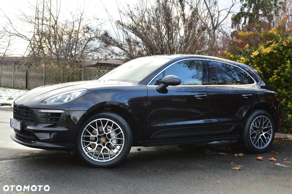Porsche Macan - 32
