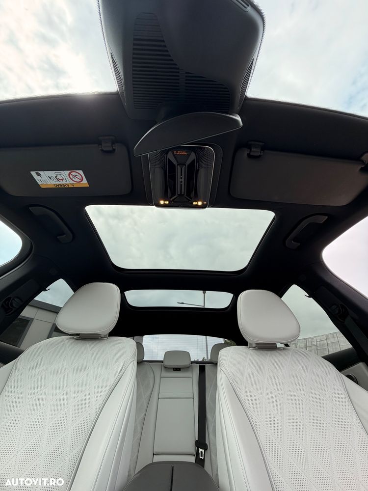 Mercedes-Benz E - 28