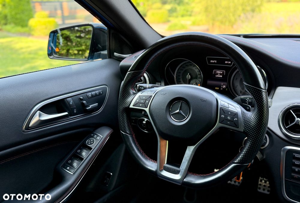 Mercedes-Benz GLA 250 7G-DCT AMG Line - 26