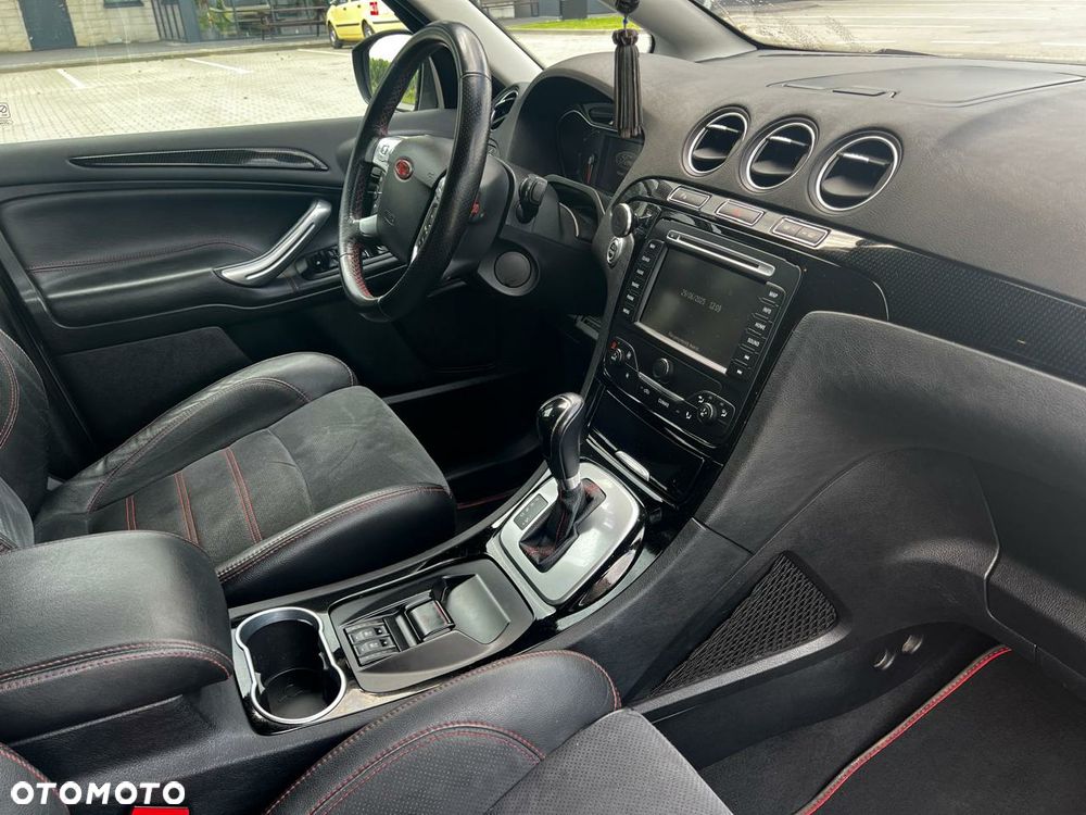 Ford S-Max 2013 photo 3