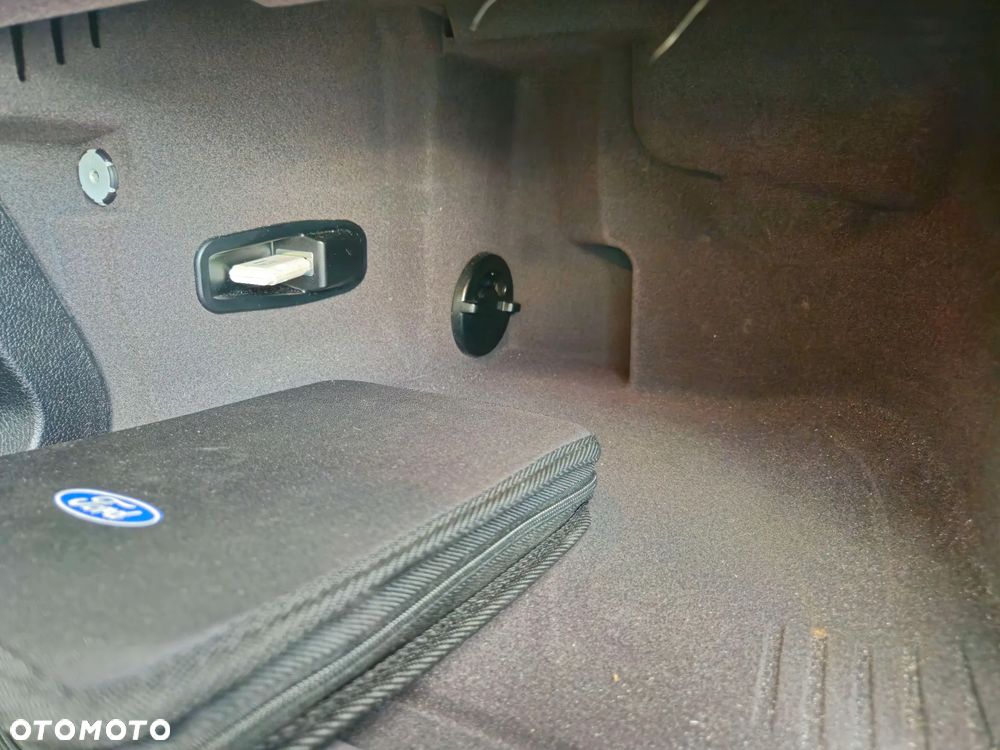 Ford S-Max 1.6 T Titanium - 16