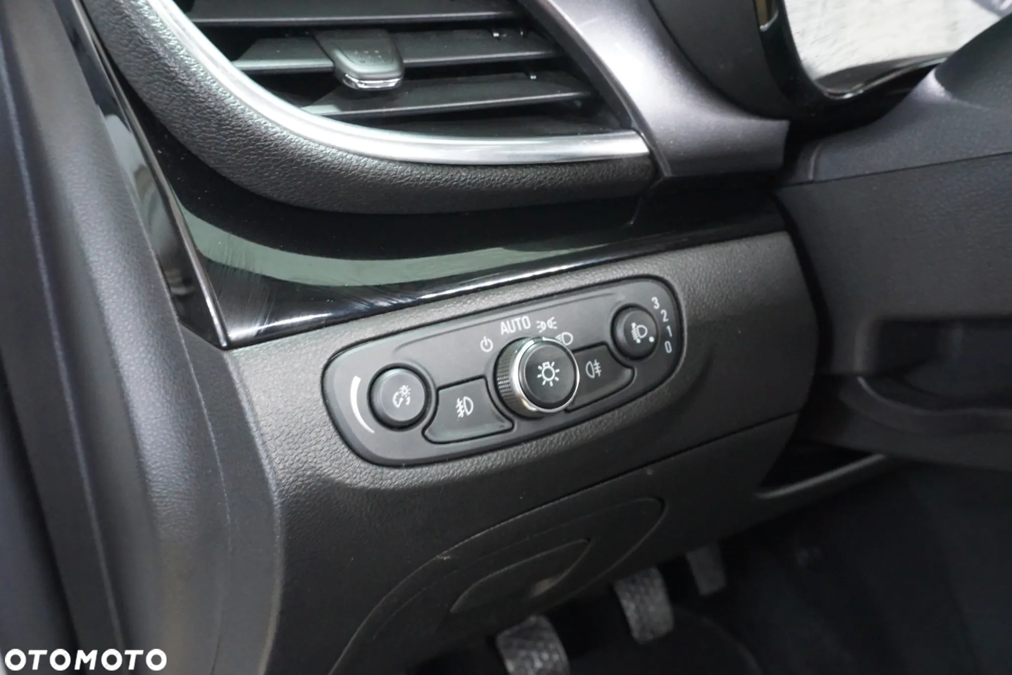 Opel Mokka X 1.4 T Enjoy S&S - 27