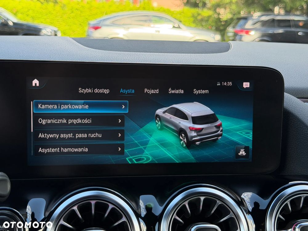 Mercedes-Benz GLA 200 d 4-Matic AMG Line - 35