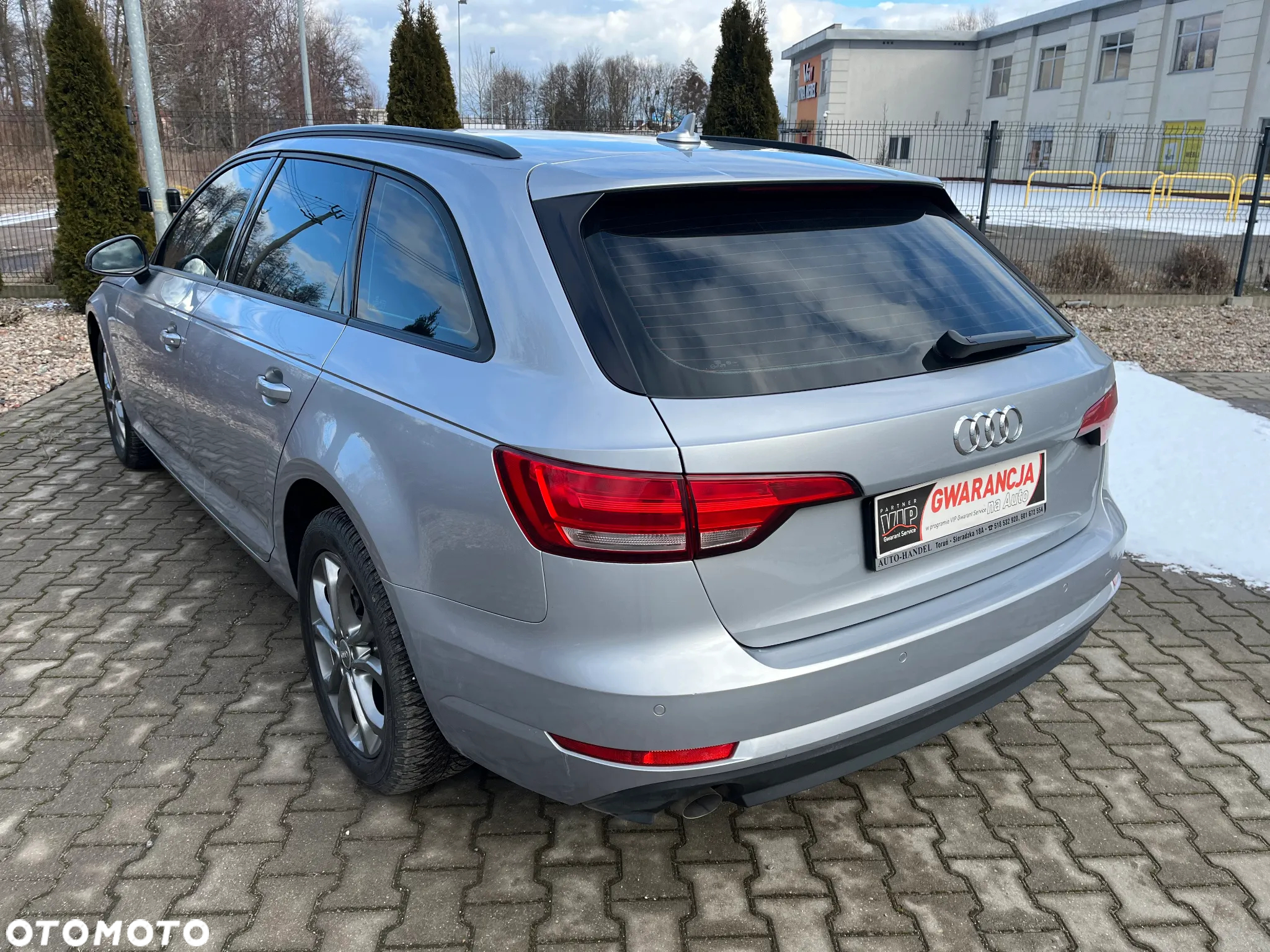Audi A4 Avant 2.0 TDI DPF Attraction - 6
