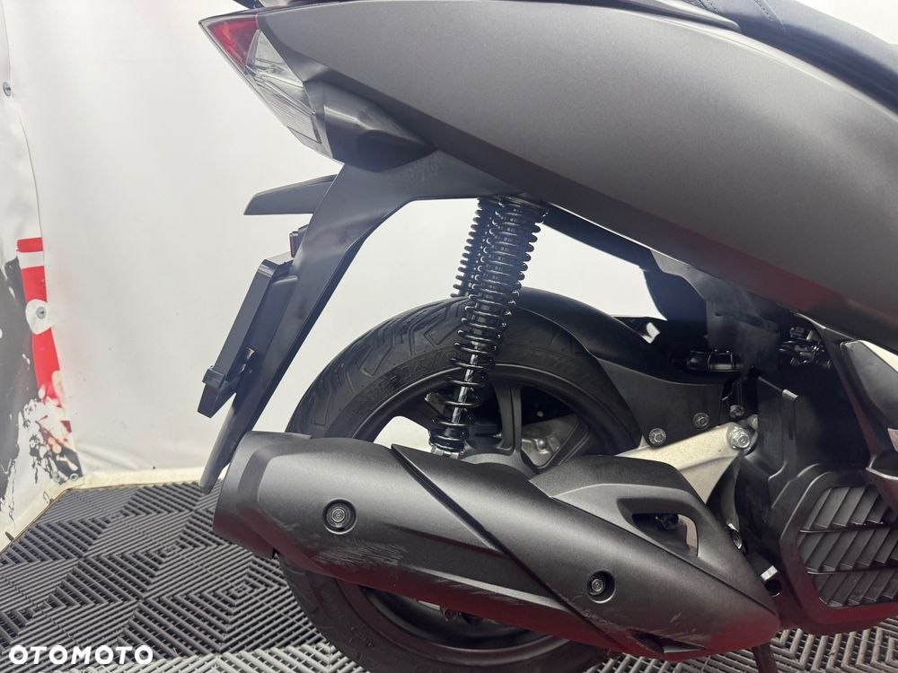 Honda PCX - 27