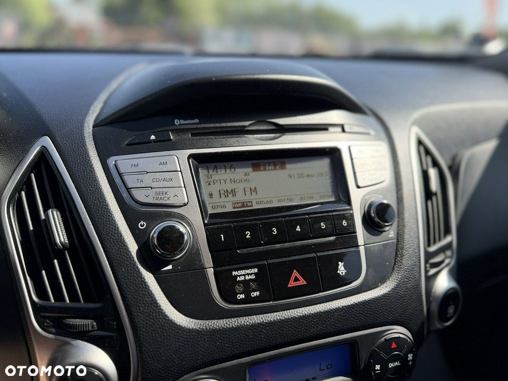 Hyundai ix35 2.0 4WD Premium - 19