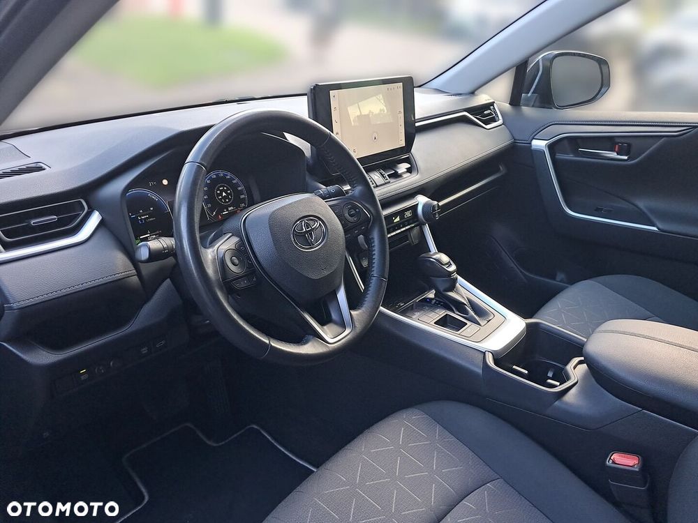 Toyota RAV4 - 5
