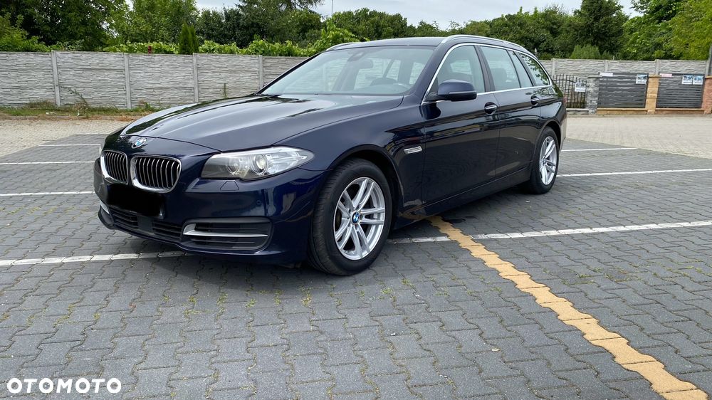 BMW Seria 5 520d Luxury Line - 2