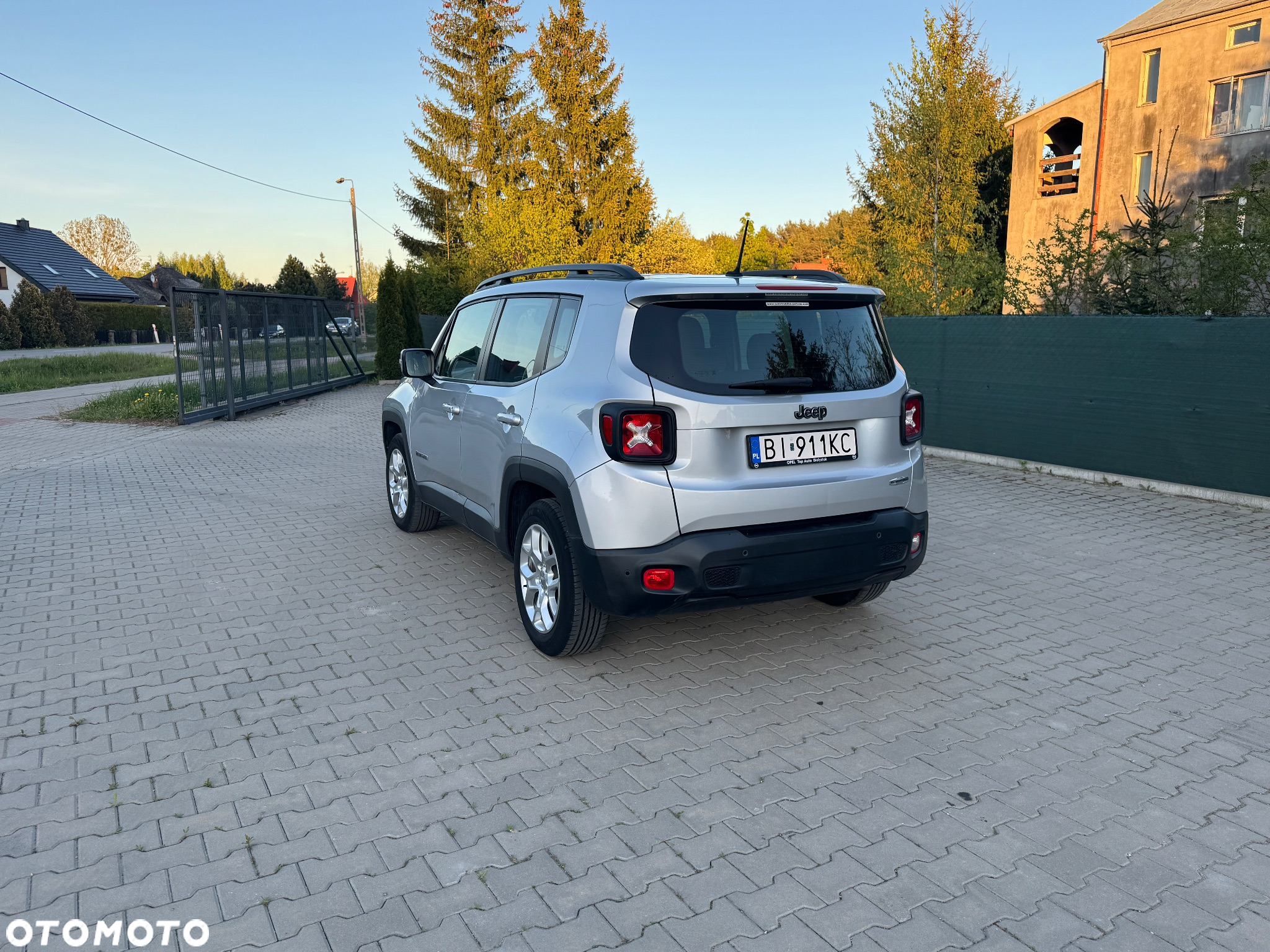 Jeep Renegade 1.6 MultiJet Longitude FWD S&S EU6 - 4