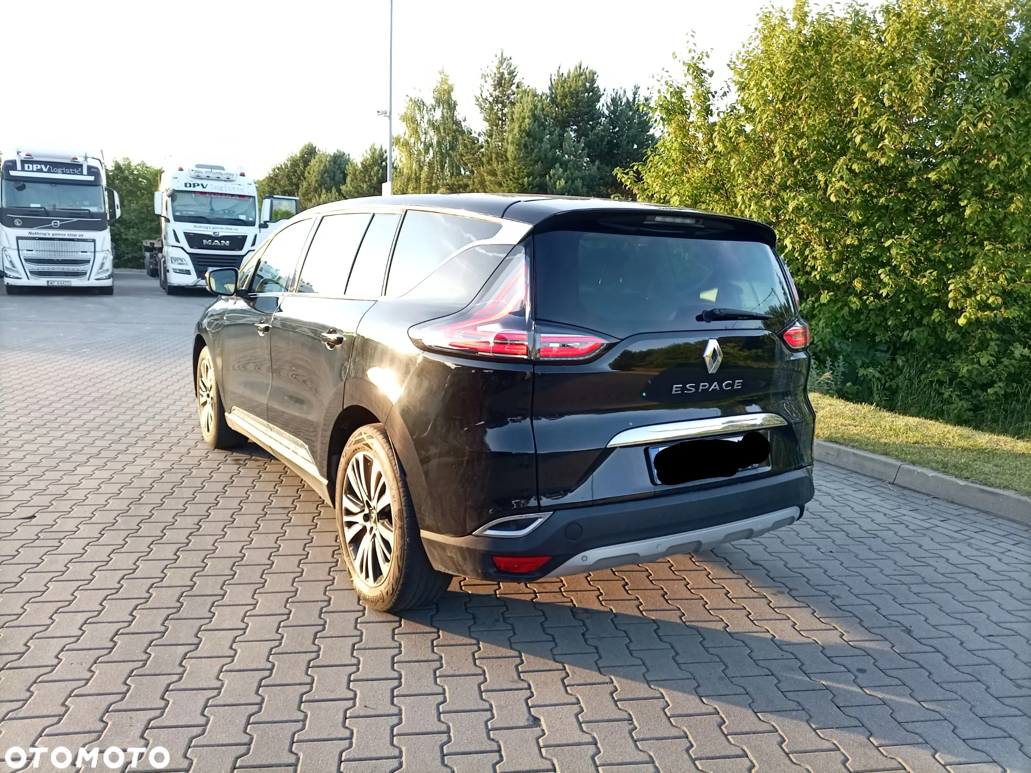 Renault Espace 1.6 dCi Energy Initiale Paris EDC - 3
