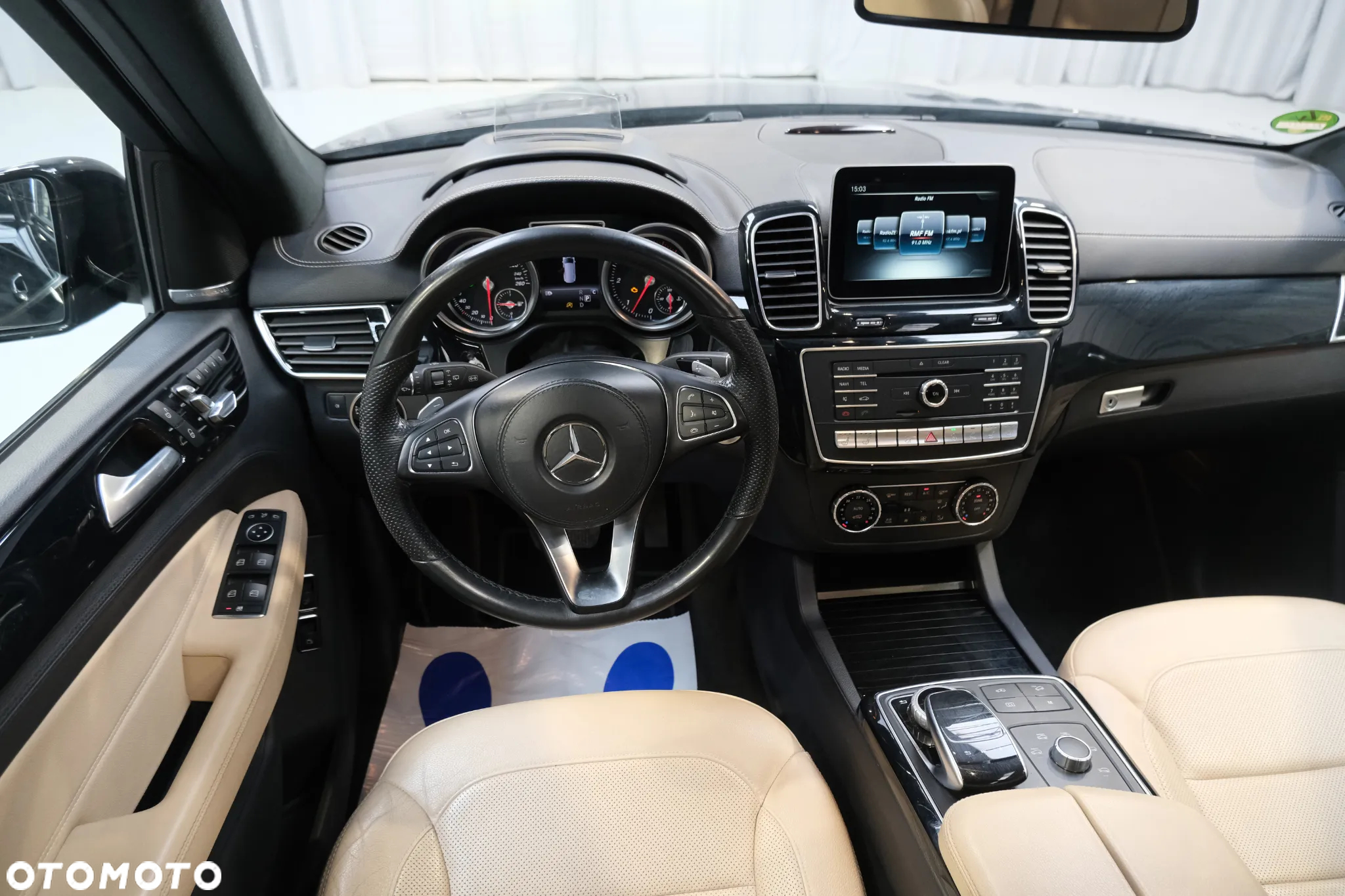 Mercedes-Benz GLS 350 d 4-Matic - 21