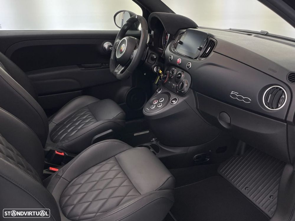 Abarth 695C 1.4 T-Jet MTA — fotografia 21