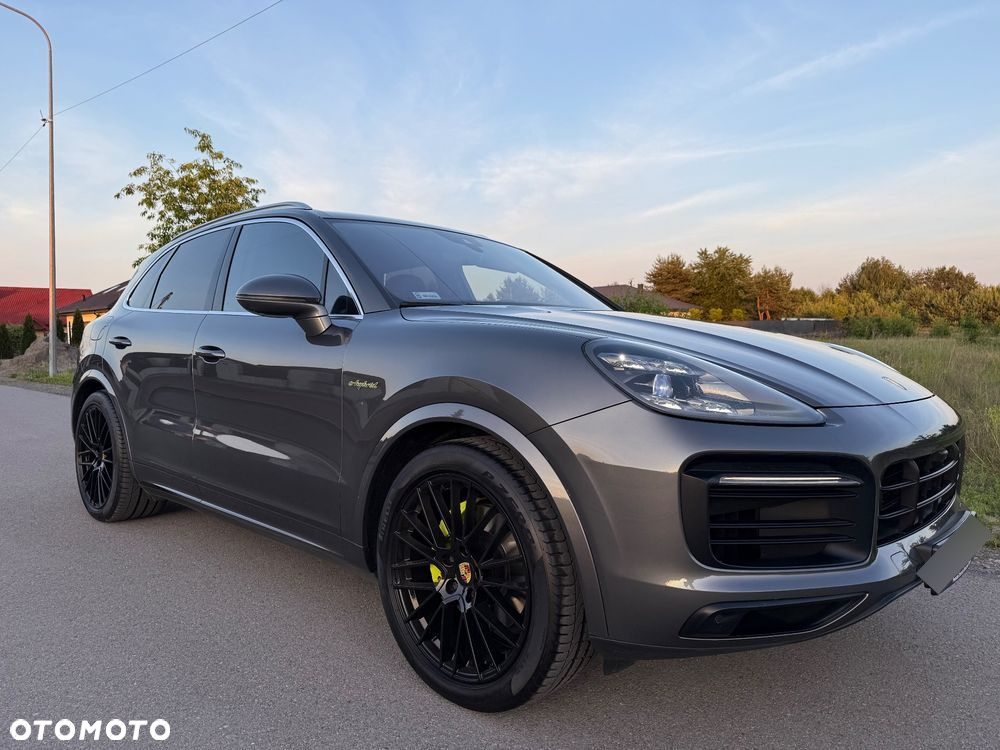 Porsche Cayenne E-Hybrid Platinum Edition - 11