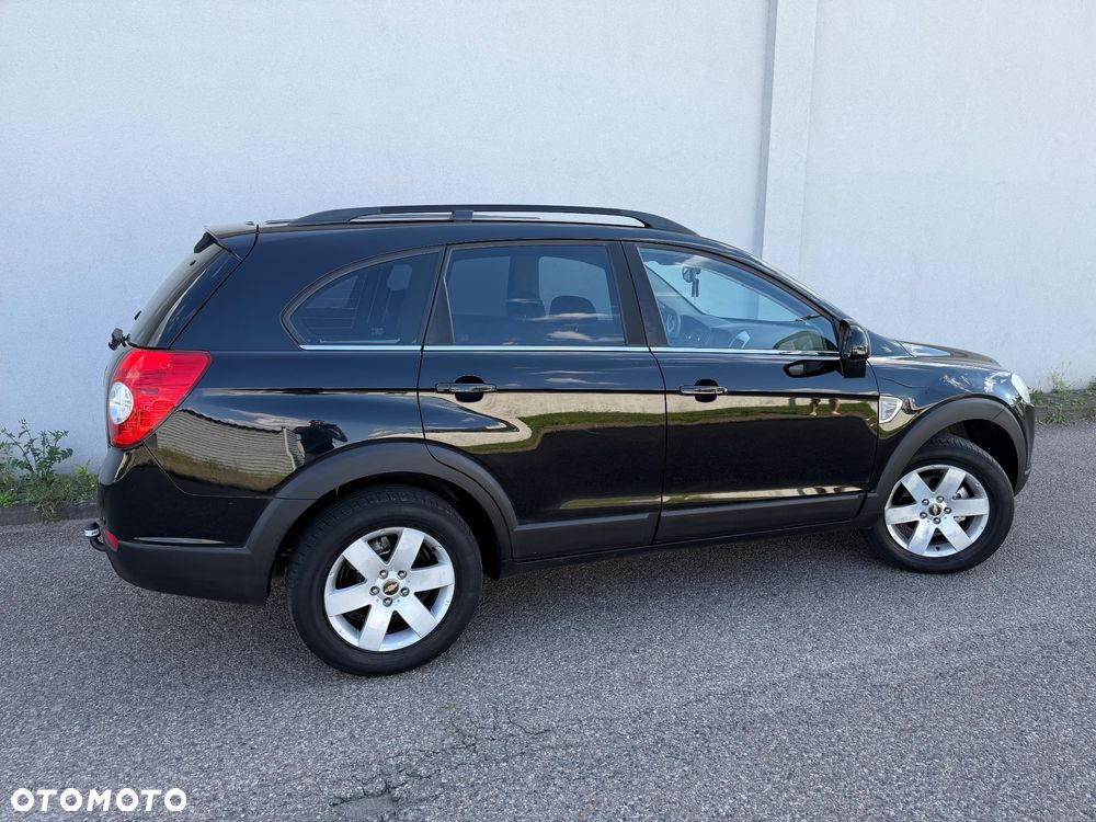 Chevrolet Captiva 2.0 2WD 7 Sitzer LS Family Edition - 14