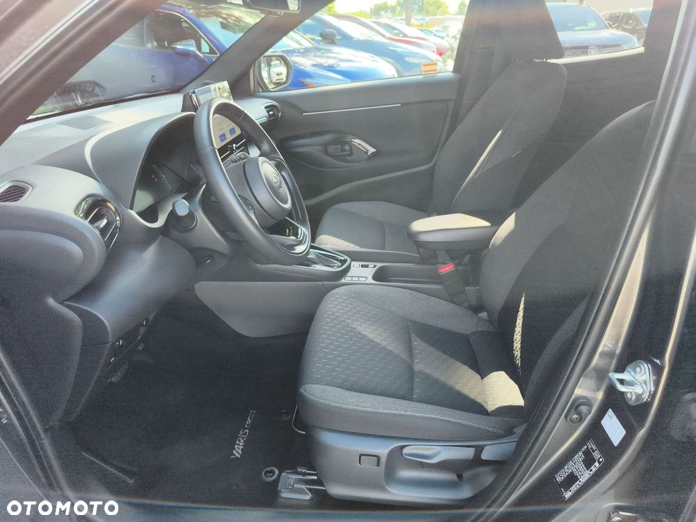Toyota Yaris Cross Hybrid 1.5 Style - 16