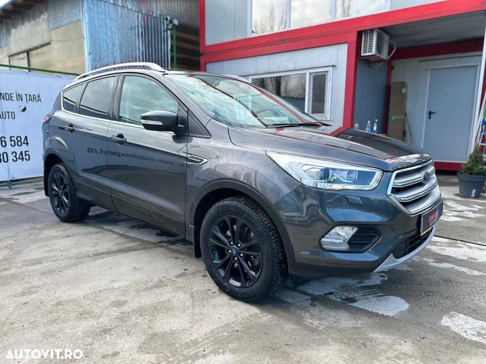 Ford Kuga 2.0 TDCi 4WD Powershift Titanium - 3