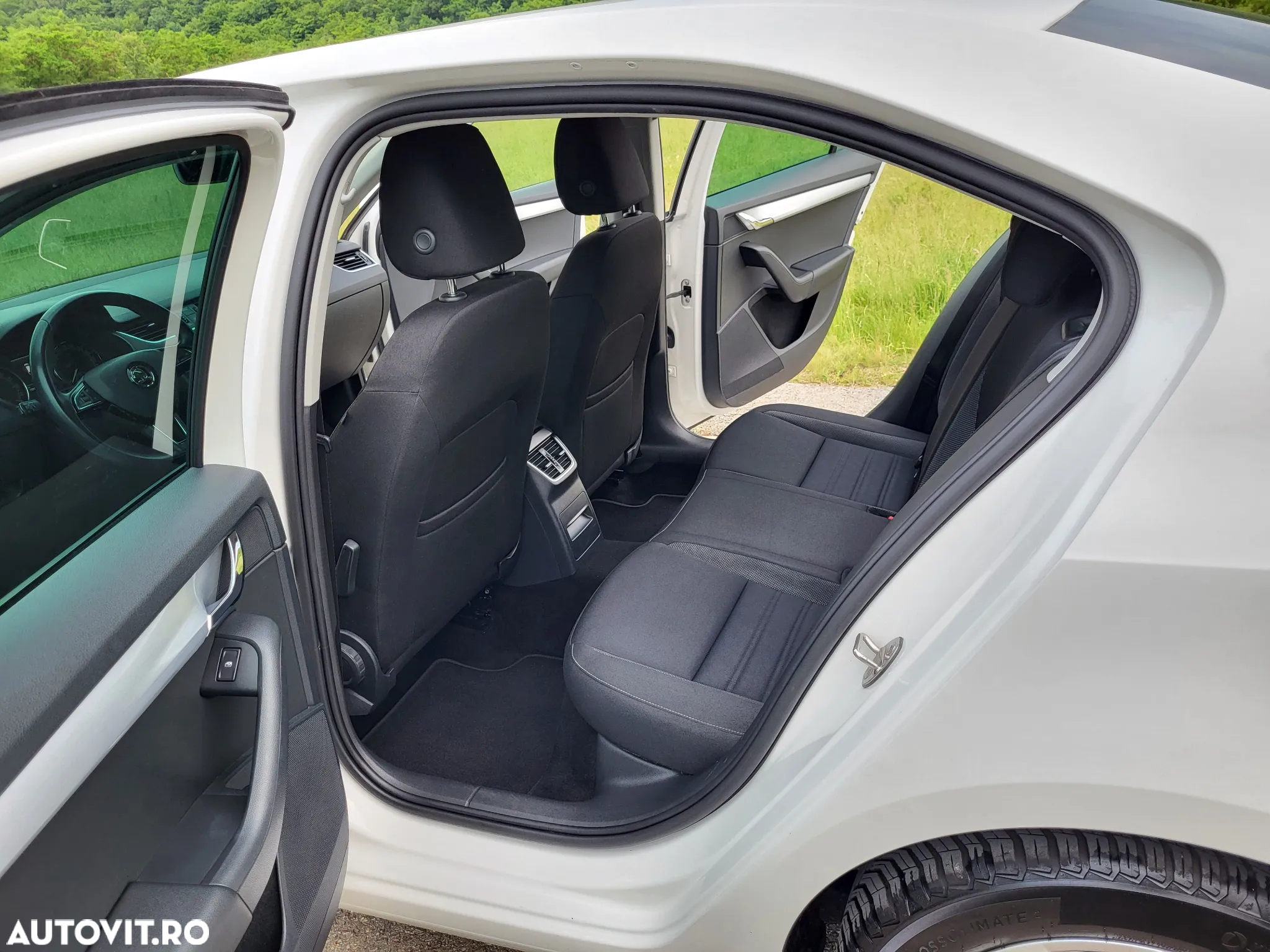 Skoda Octavia 1.6 TDI Ambition - 8