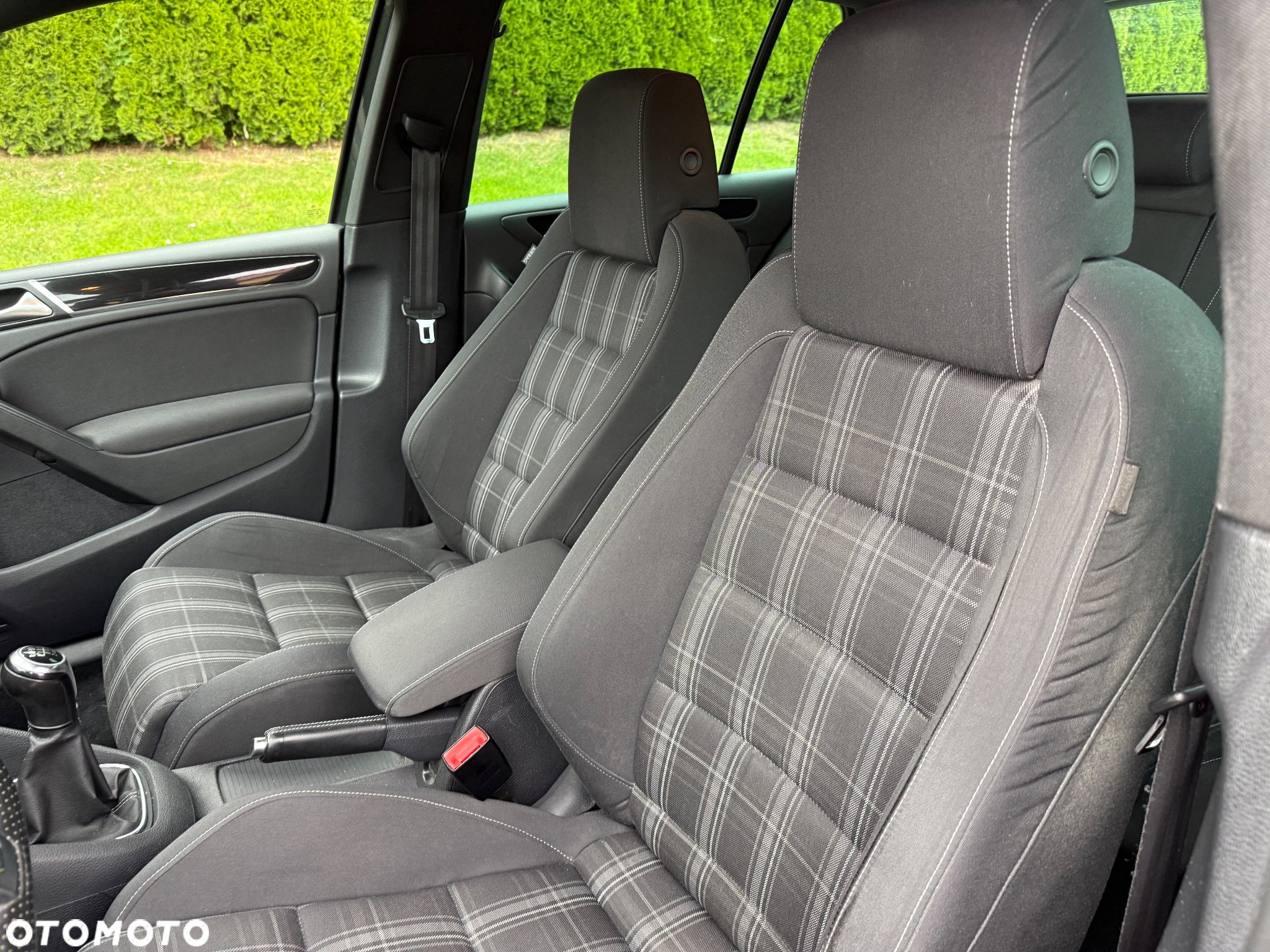 Volkswagen Golf VI 2.0 TDI GTD - 10