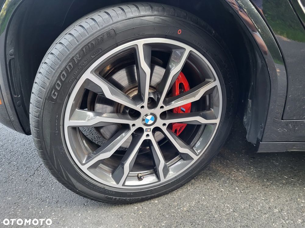 BMW X4 xM40i mHEV - 38