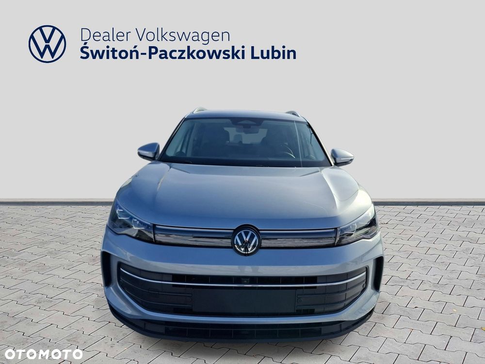 Volkswagen Tiguan - 8