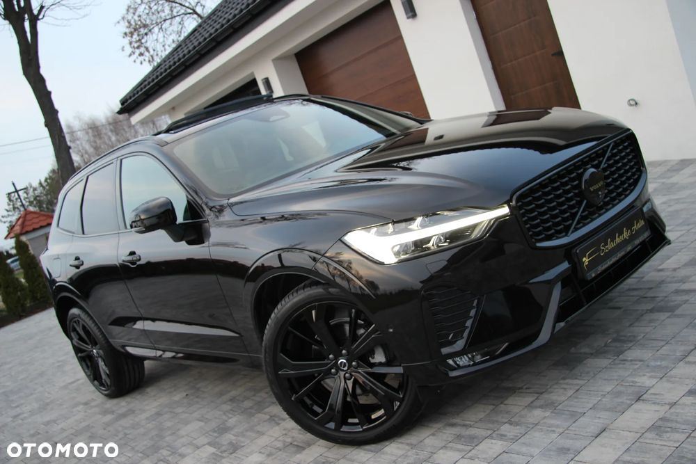 Volvo XC 60 B5 B AWD Plus Black Edition - 9