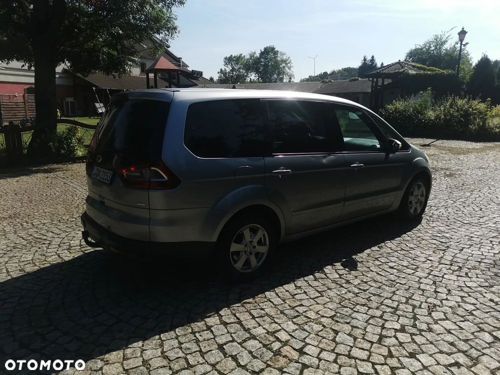 Ford Galaxy 2.0 TDCi Ghia - 4
