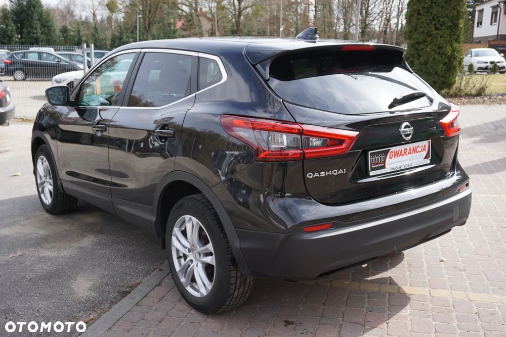 Nissan Qashqai 1.2 DIG-T N-Connecta Xtronic EU6 - 6