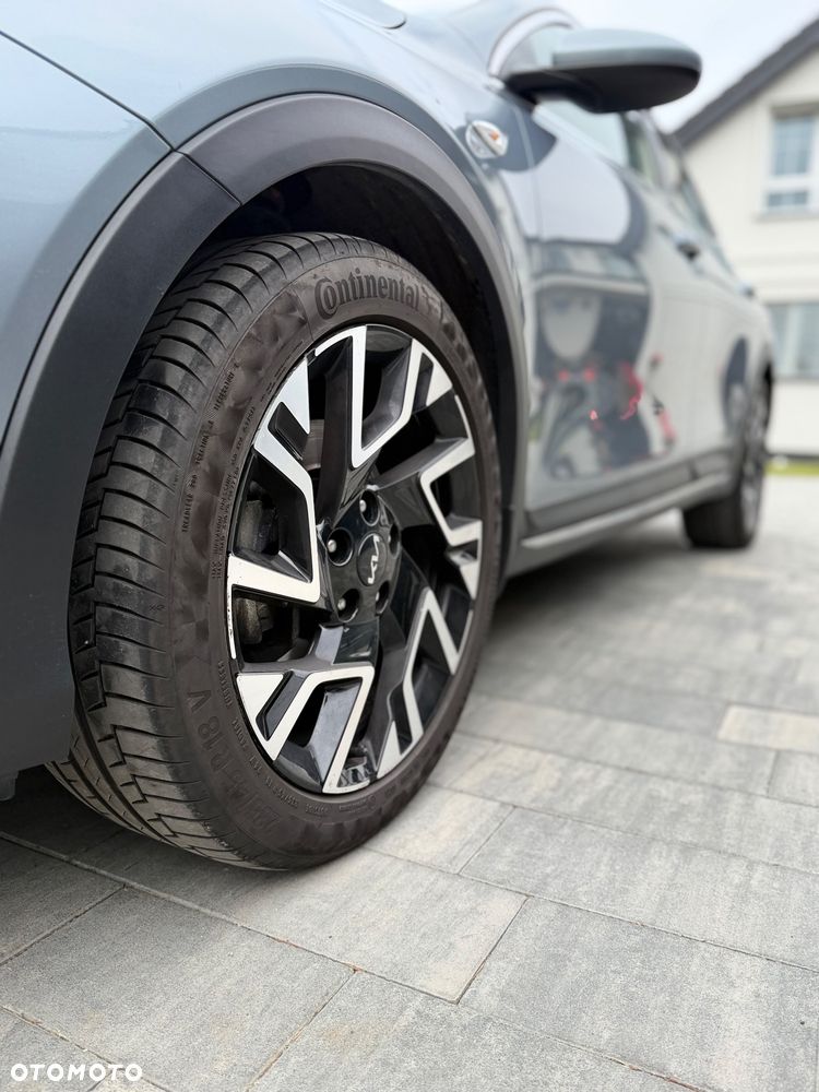 Kia XCeed 1.5 T-GDI M DCT - 18