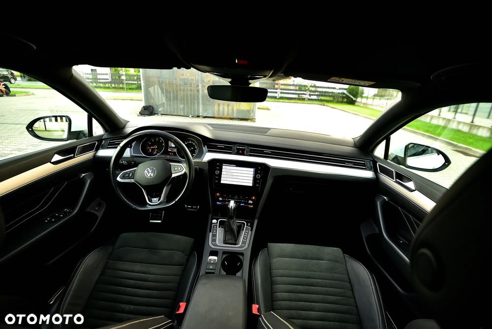 Volkswagen Passat Variant 1.5 TSI OPF DSG Highline - 26