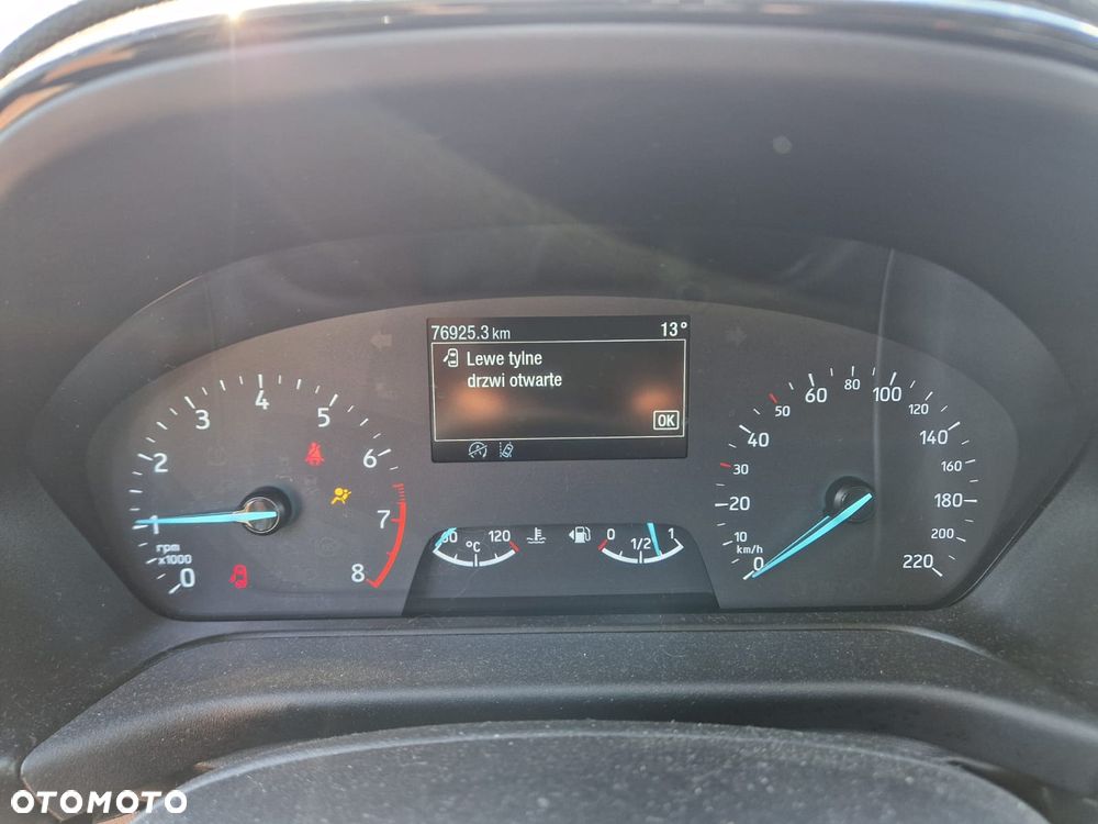 Ford Fiesta 1.1 Connected - 11