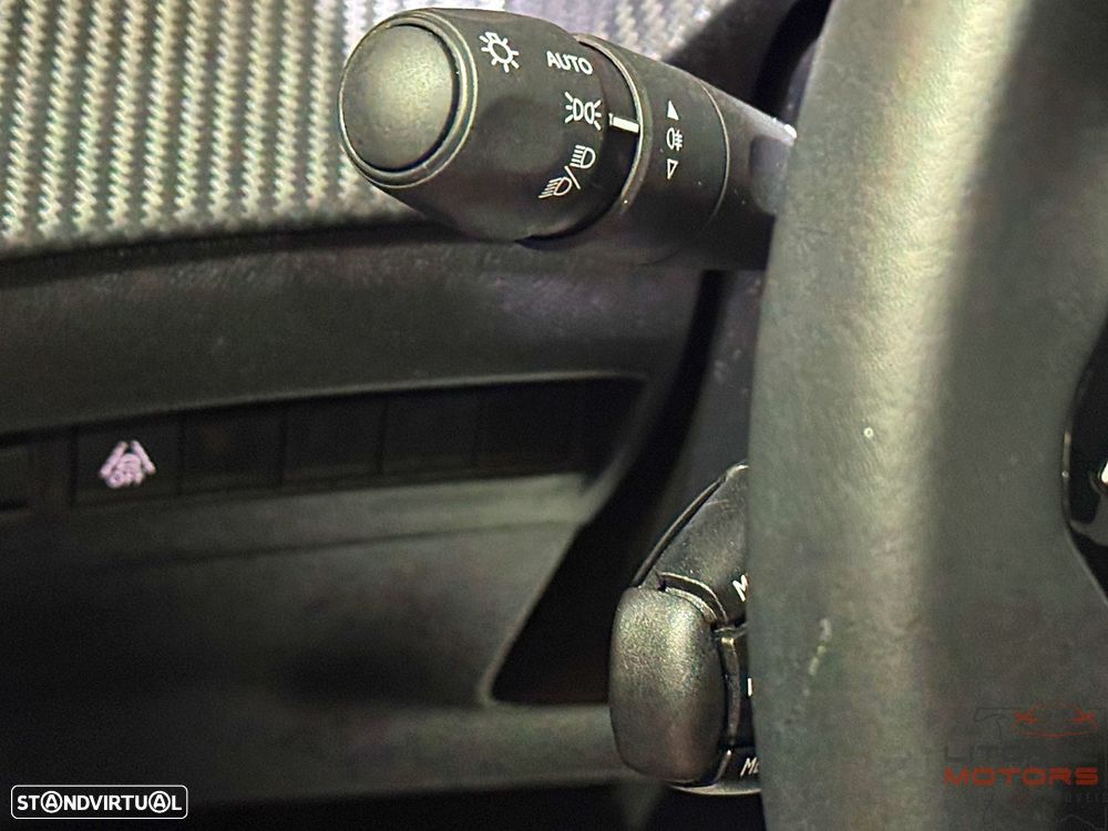 Peugeot 208 1.2 PureTech Active Pack - 23