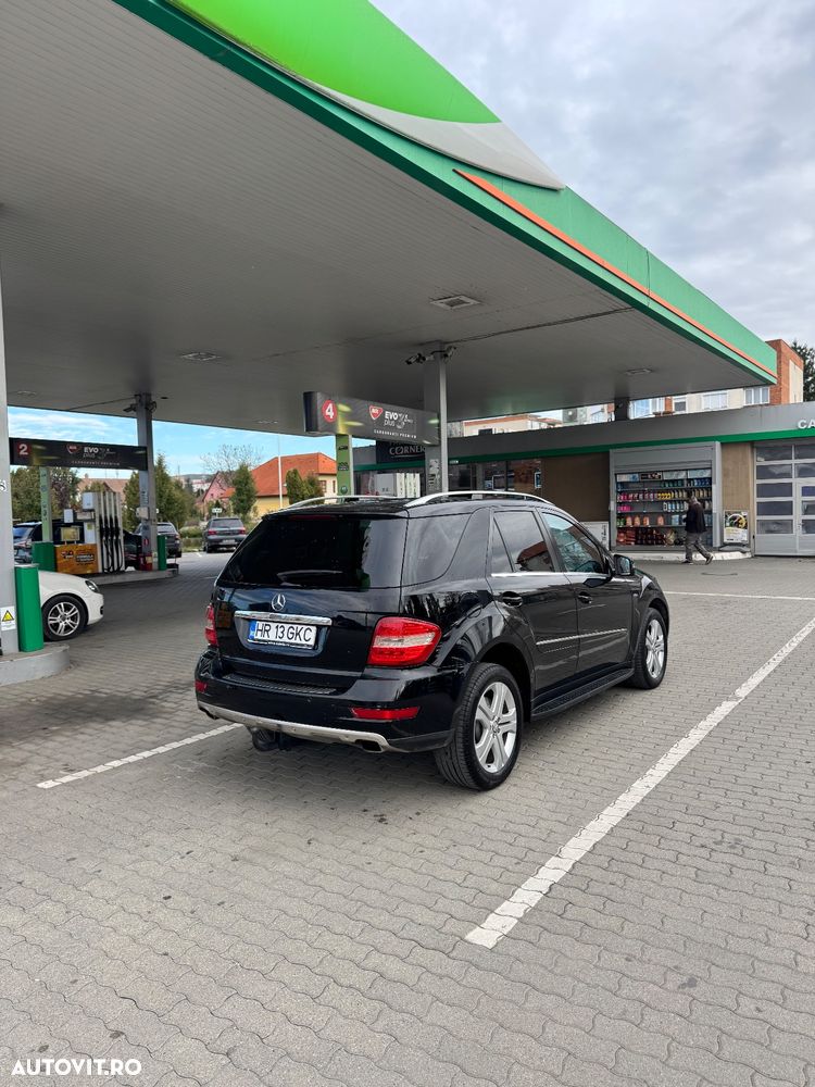 Mercedes-Benz ML - 9
