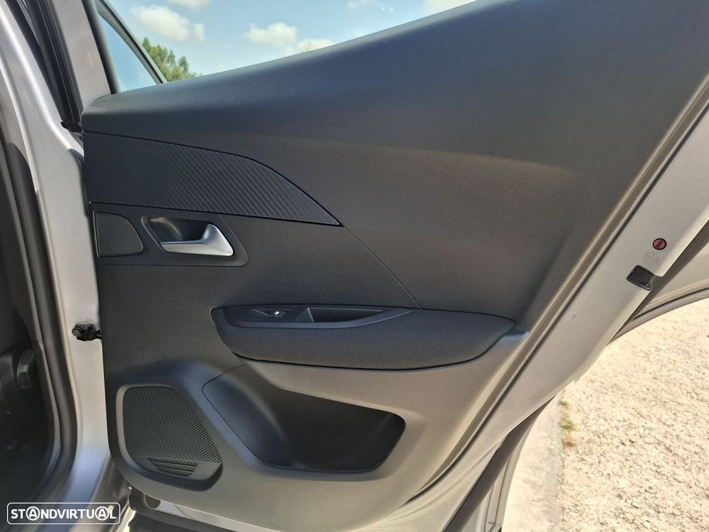 Peugeot 2008 1.2 PureTech Active Pack - 43
